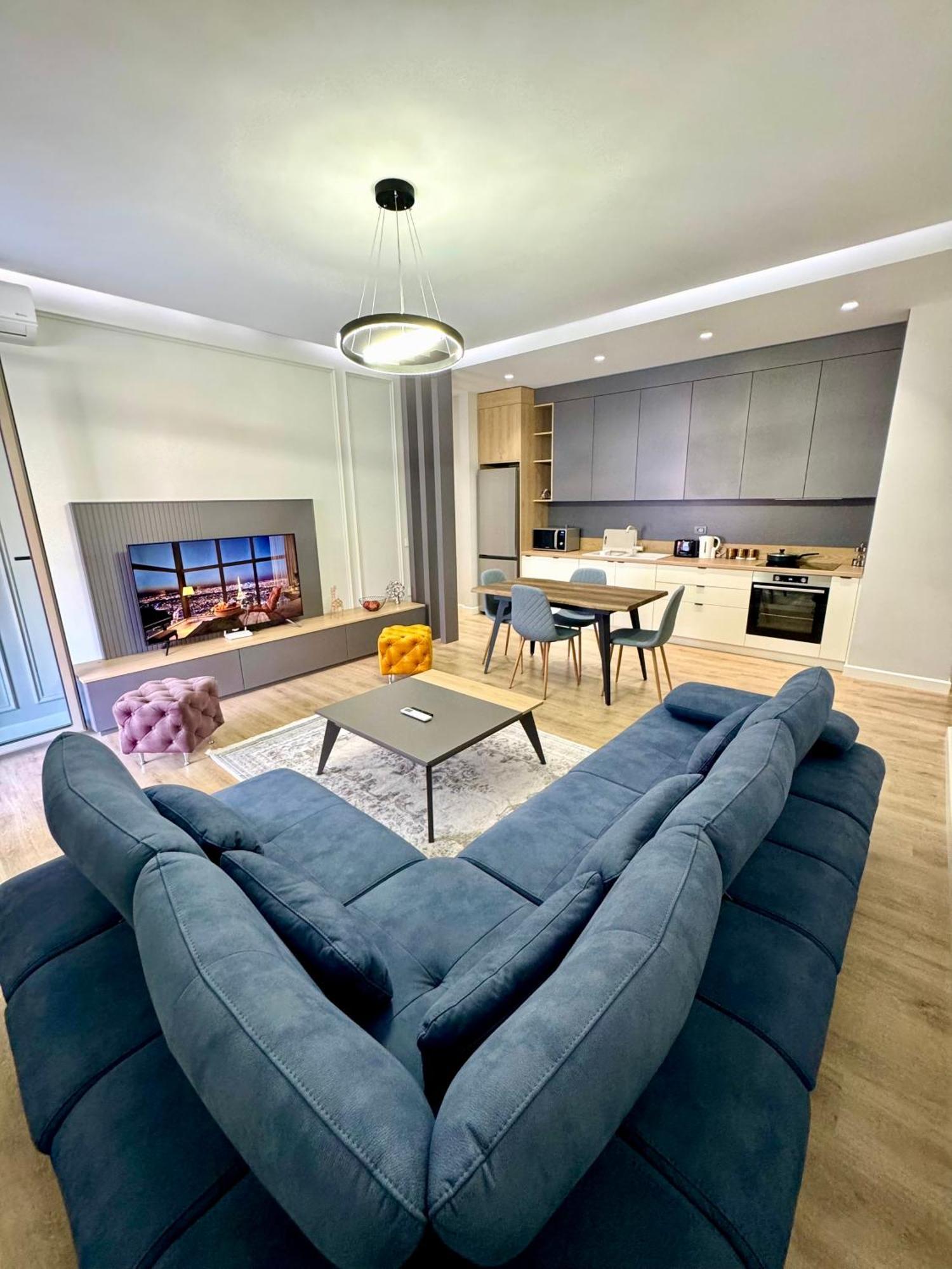 Denis Luxury Delijorgji Apartment *