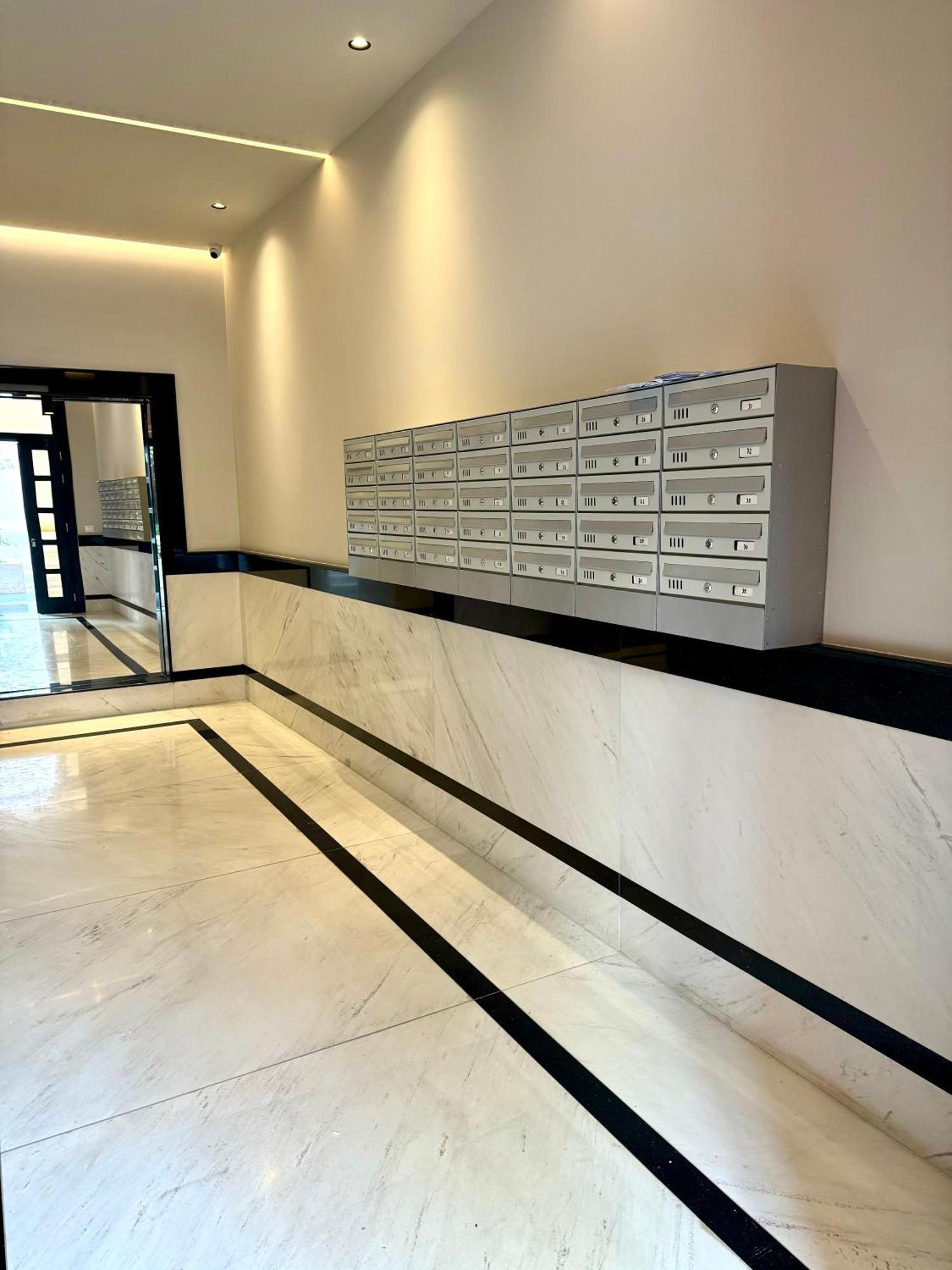 Denis Luxury Delijorgji Tirana
