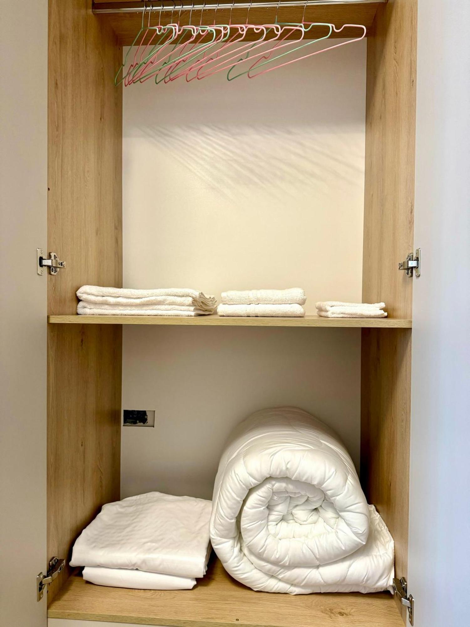 Denis Luxury Delijorgji * Tirana